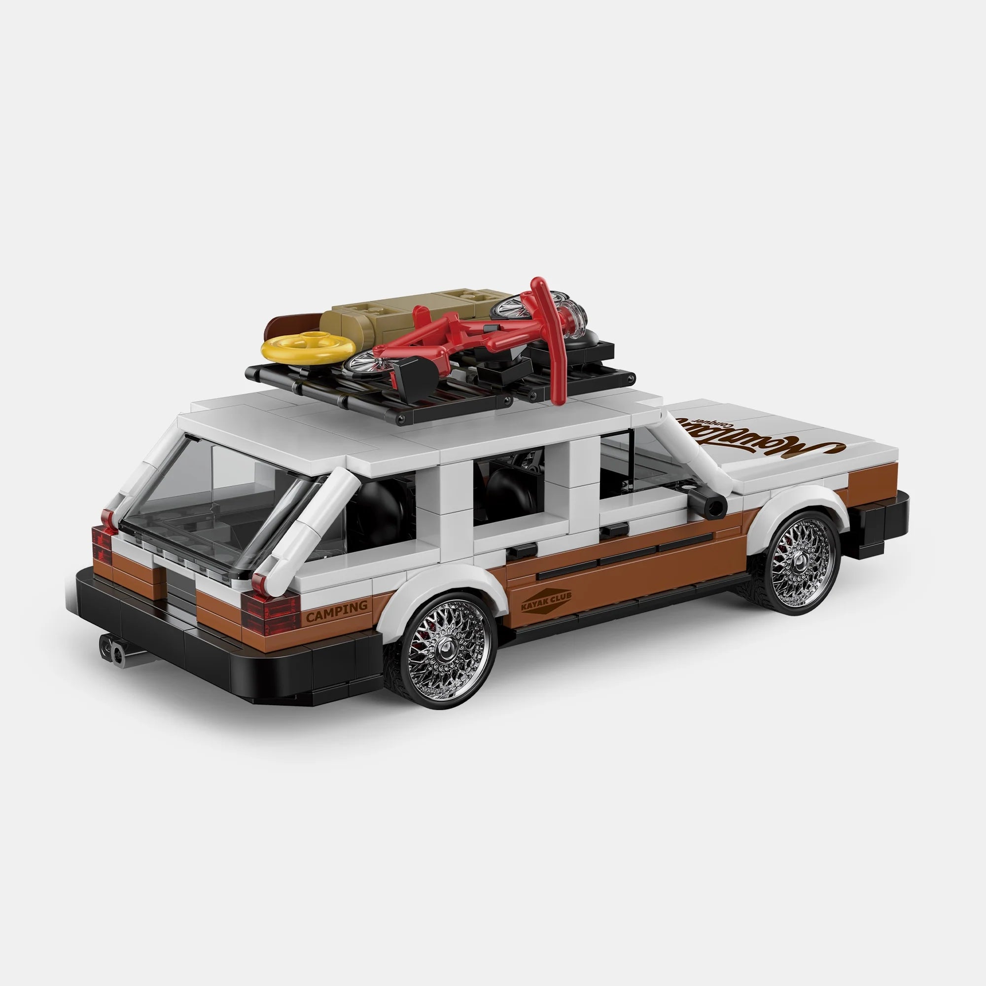 VW SANTANA WITH DISPLAY CONTAINER brick model kit