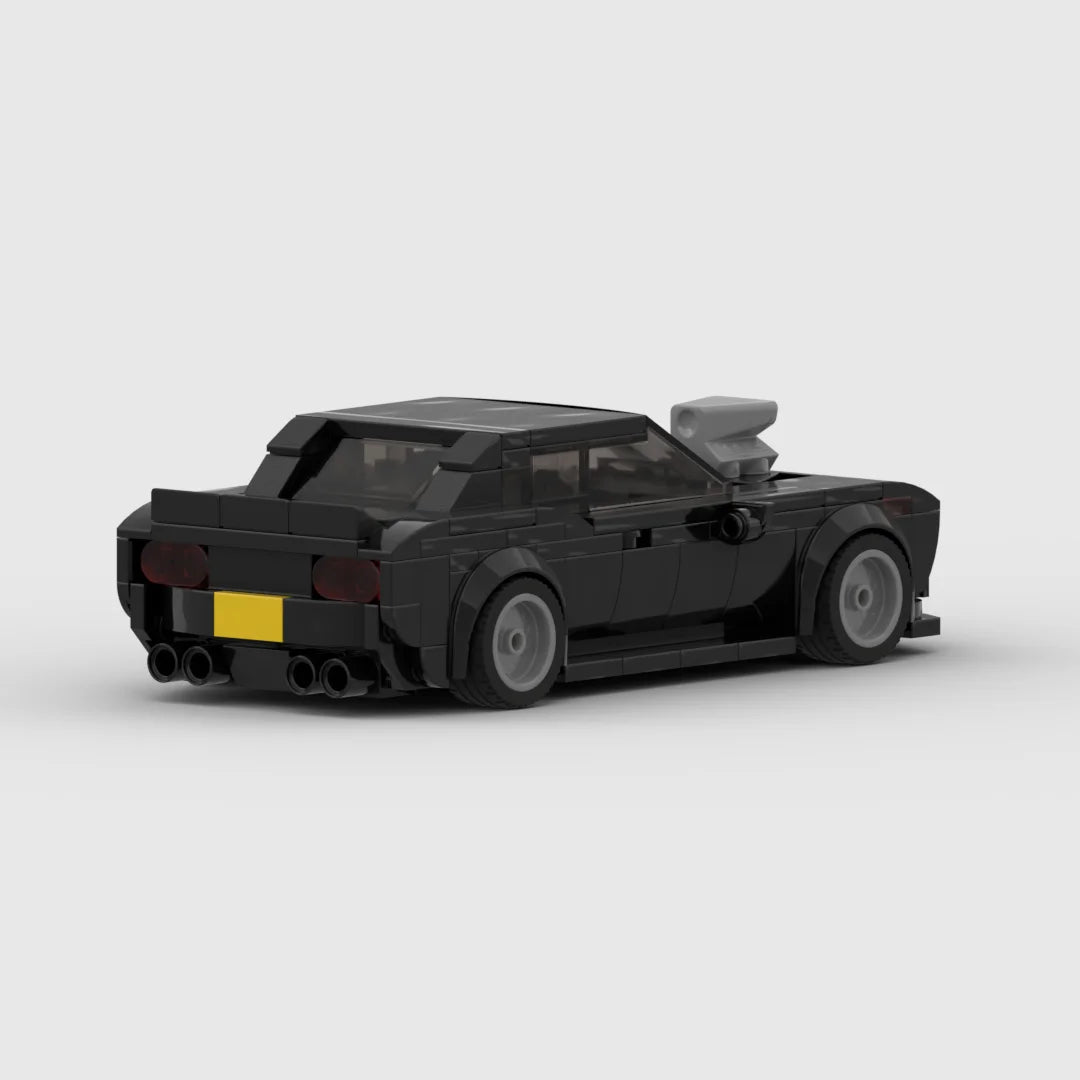 DODGE CHALLENGER brick model kit