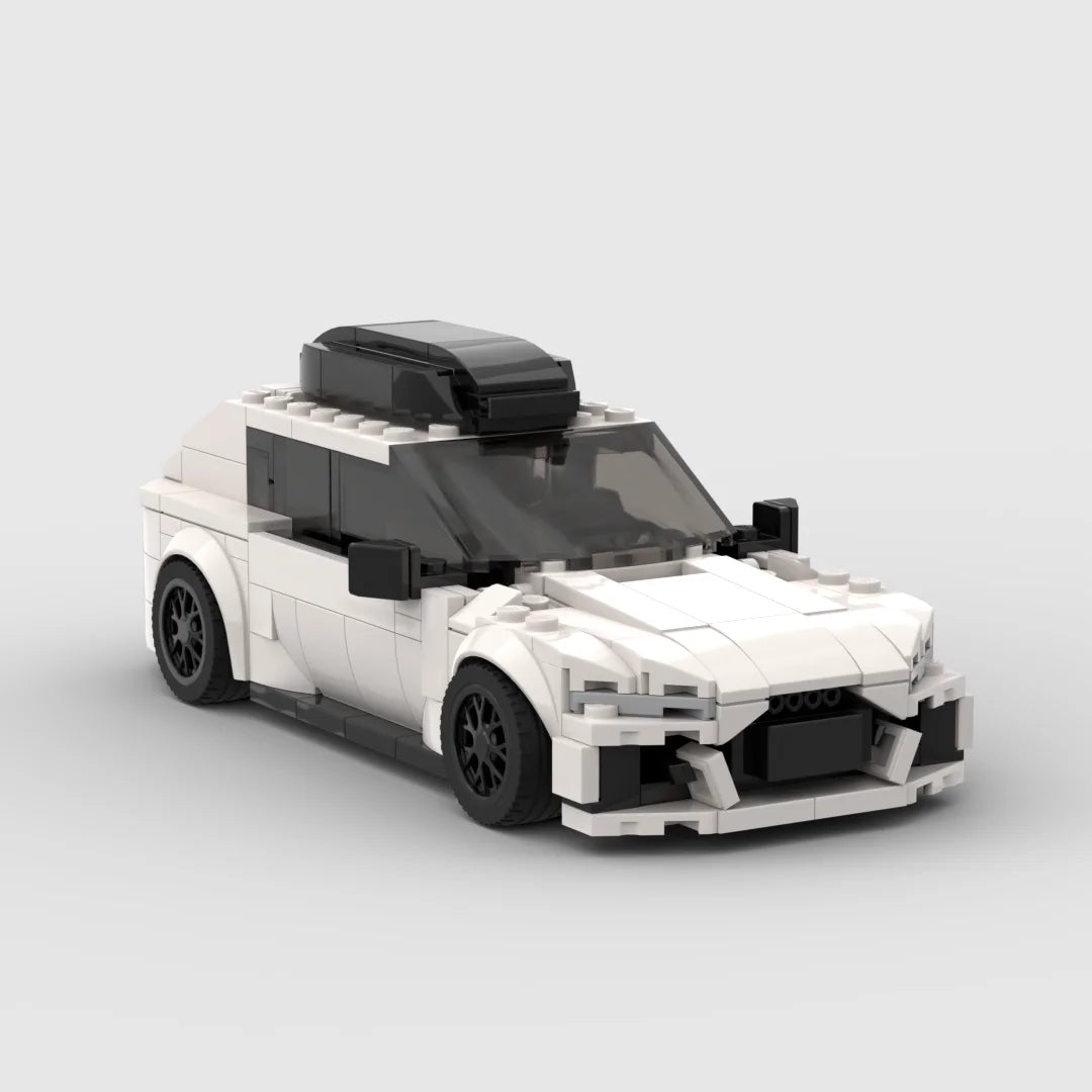 AUDI RS6 AVANT brick model kit