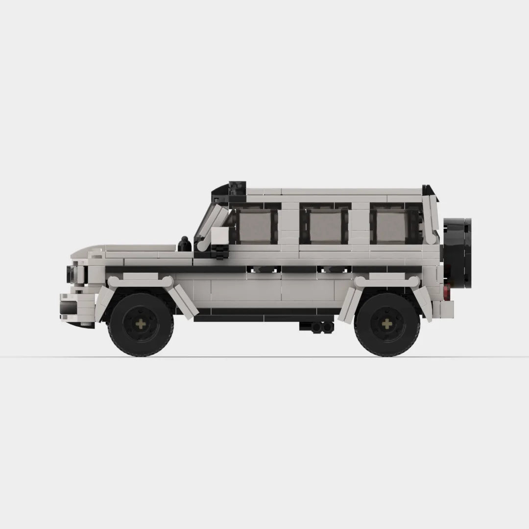 MERCEDES AMG G63 brick model kit