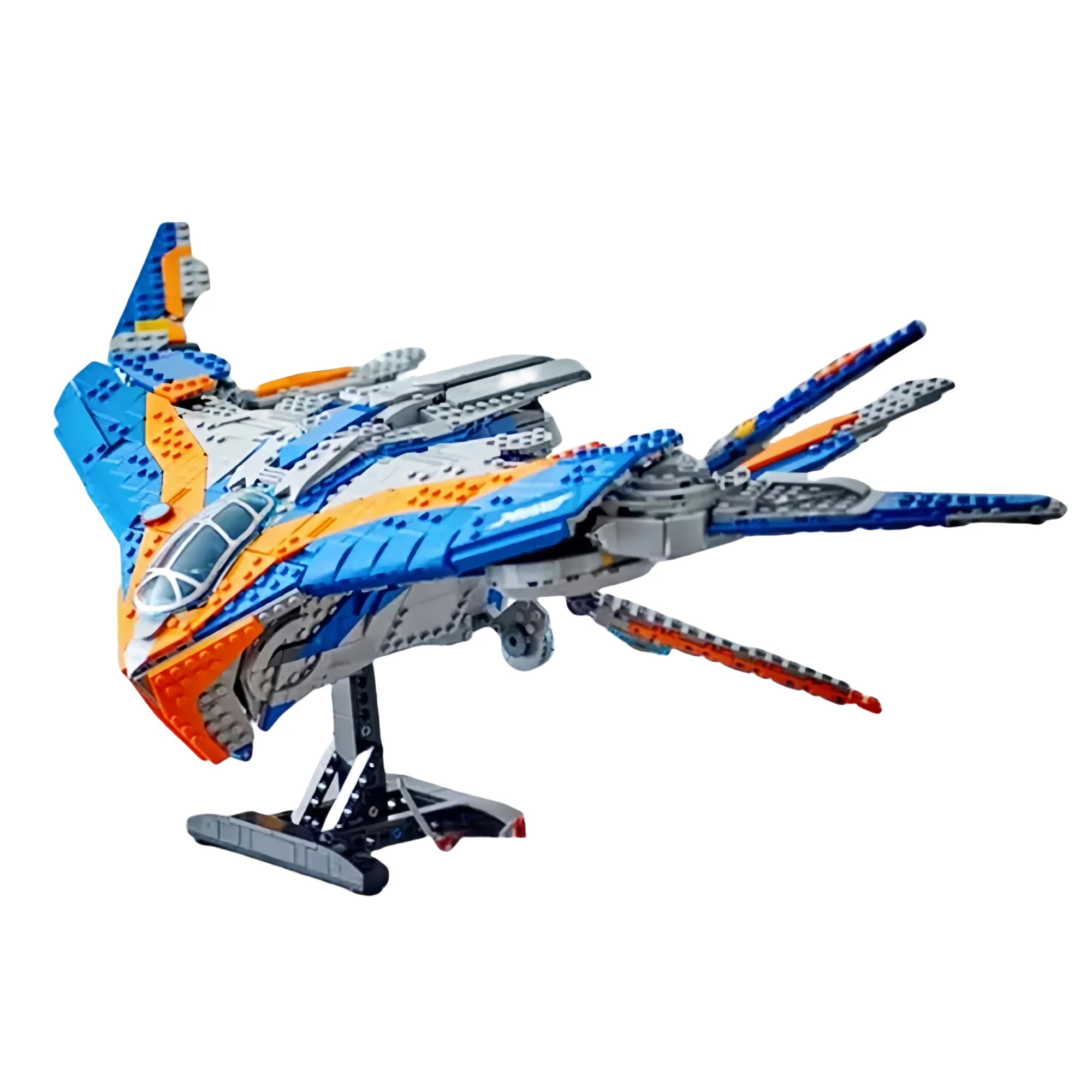 THE MILANO SPACESHIP brick model kit