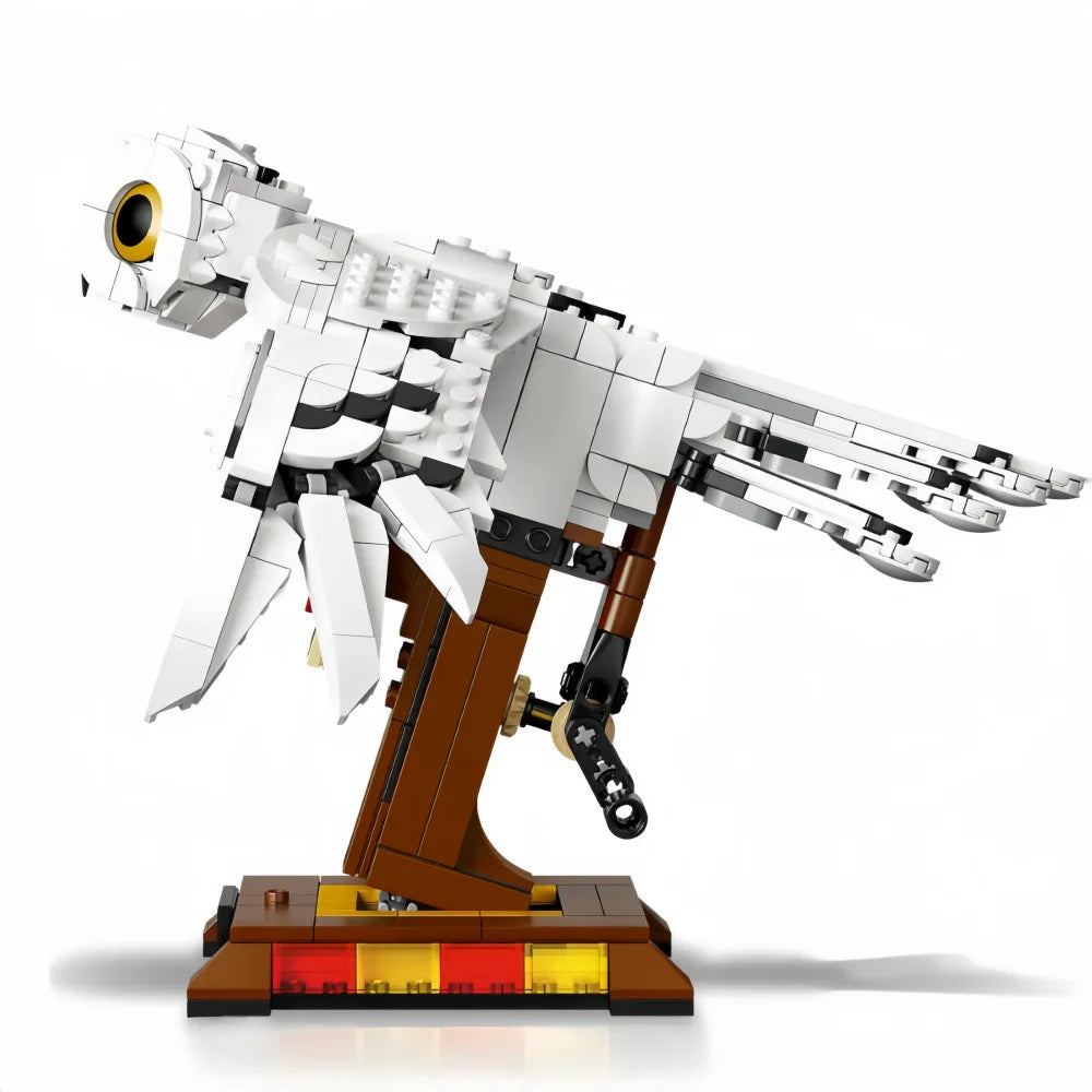 OWL MESSENGER brick model kit