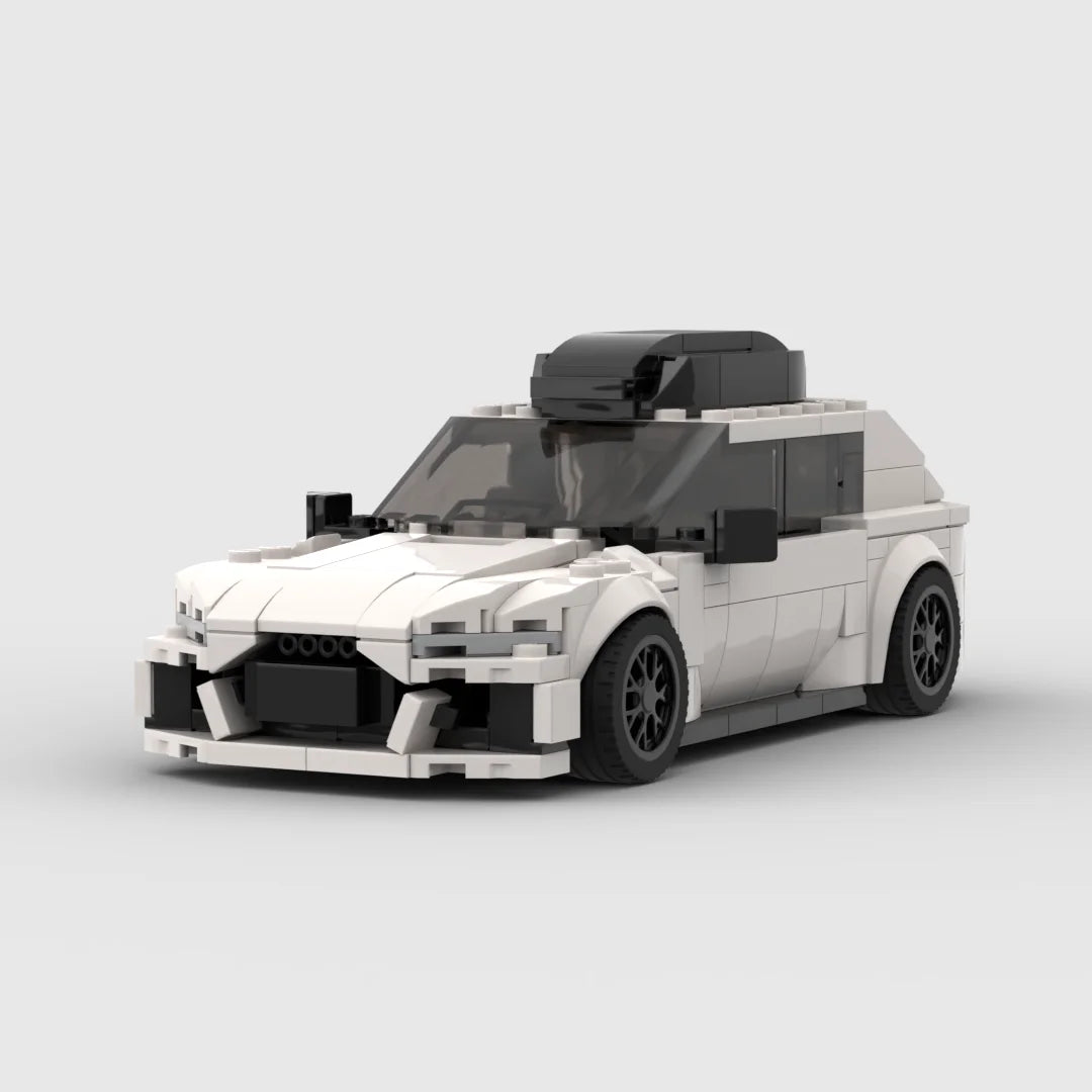 AUDI RS6 AVANT brick model kit